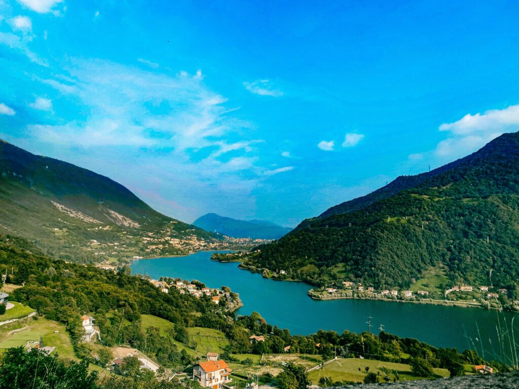yoga retreat in italy in autumn