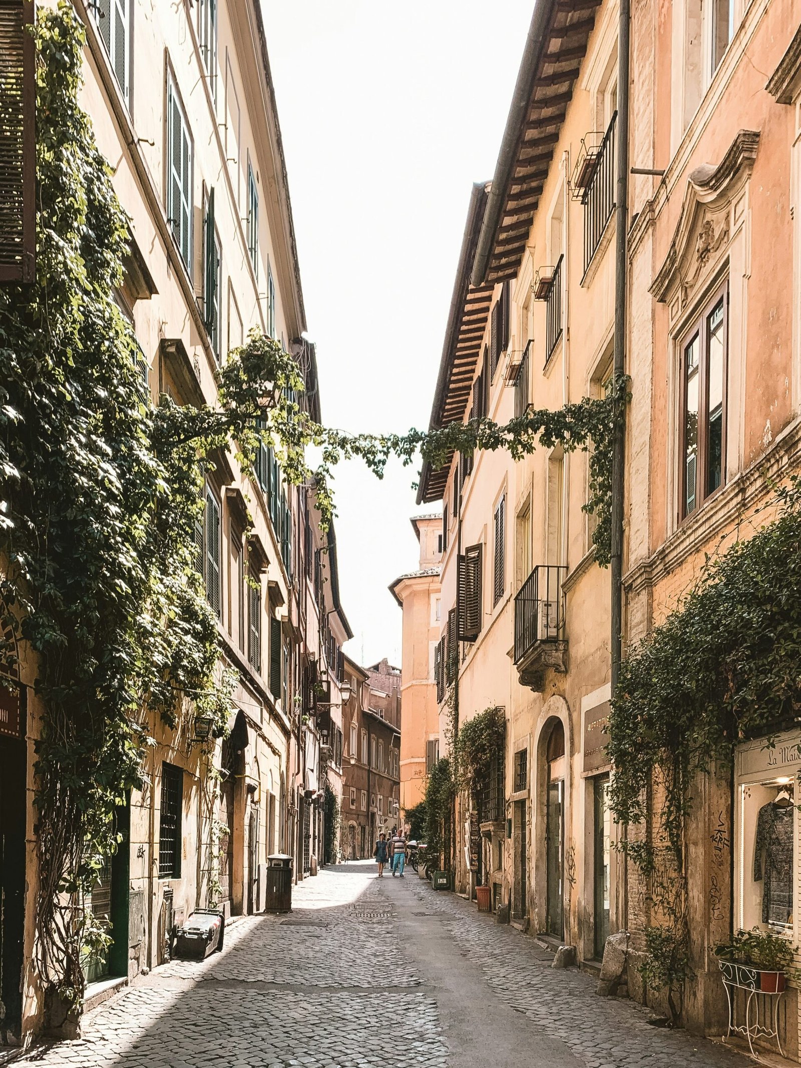 yoga retreats in italy in august
