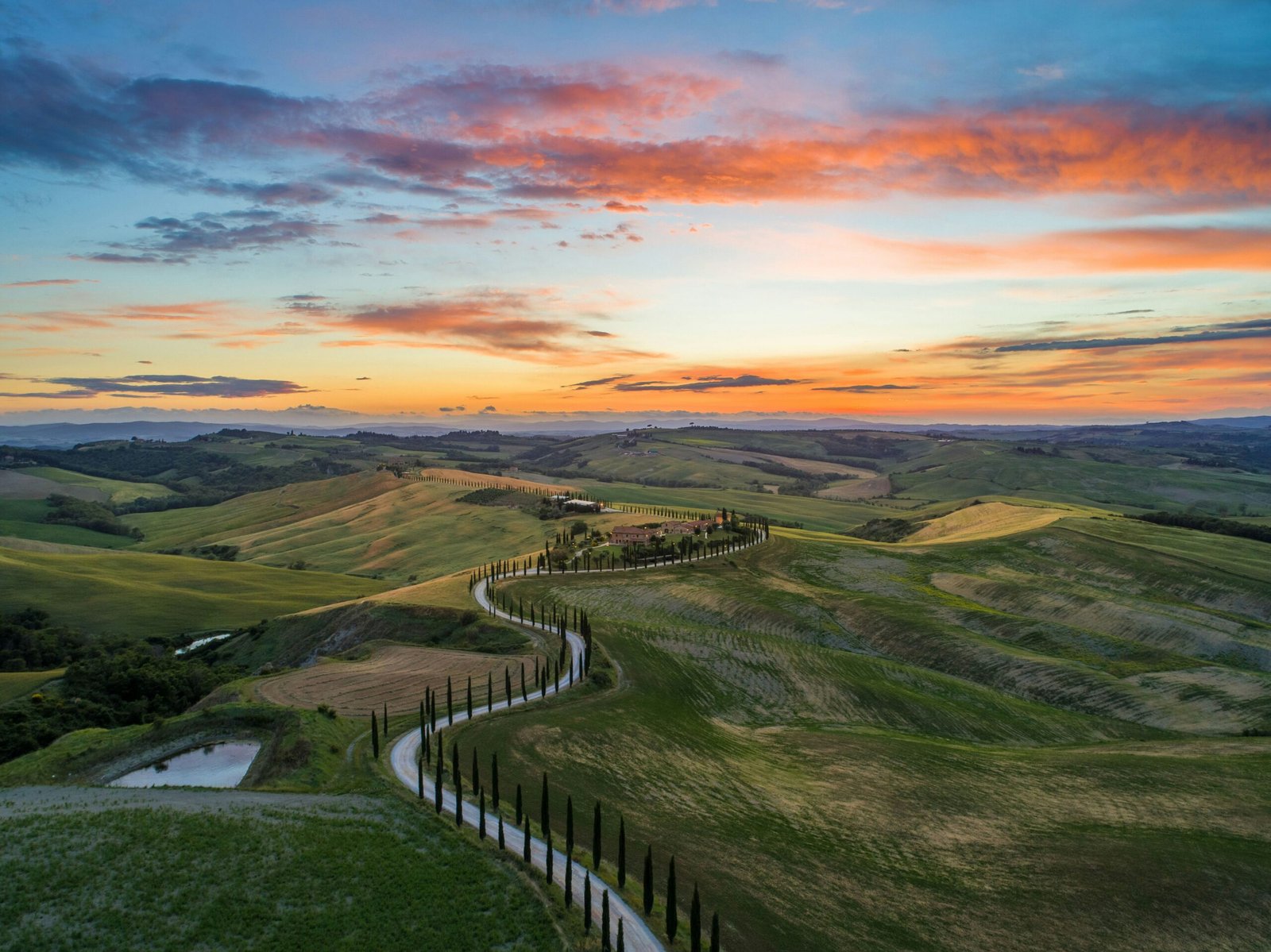 yoga retreats in tuscany