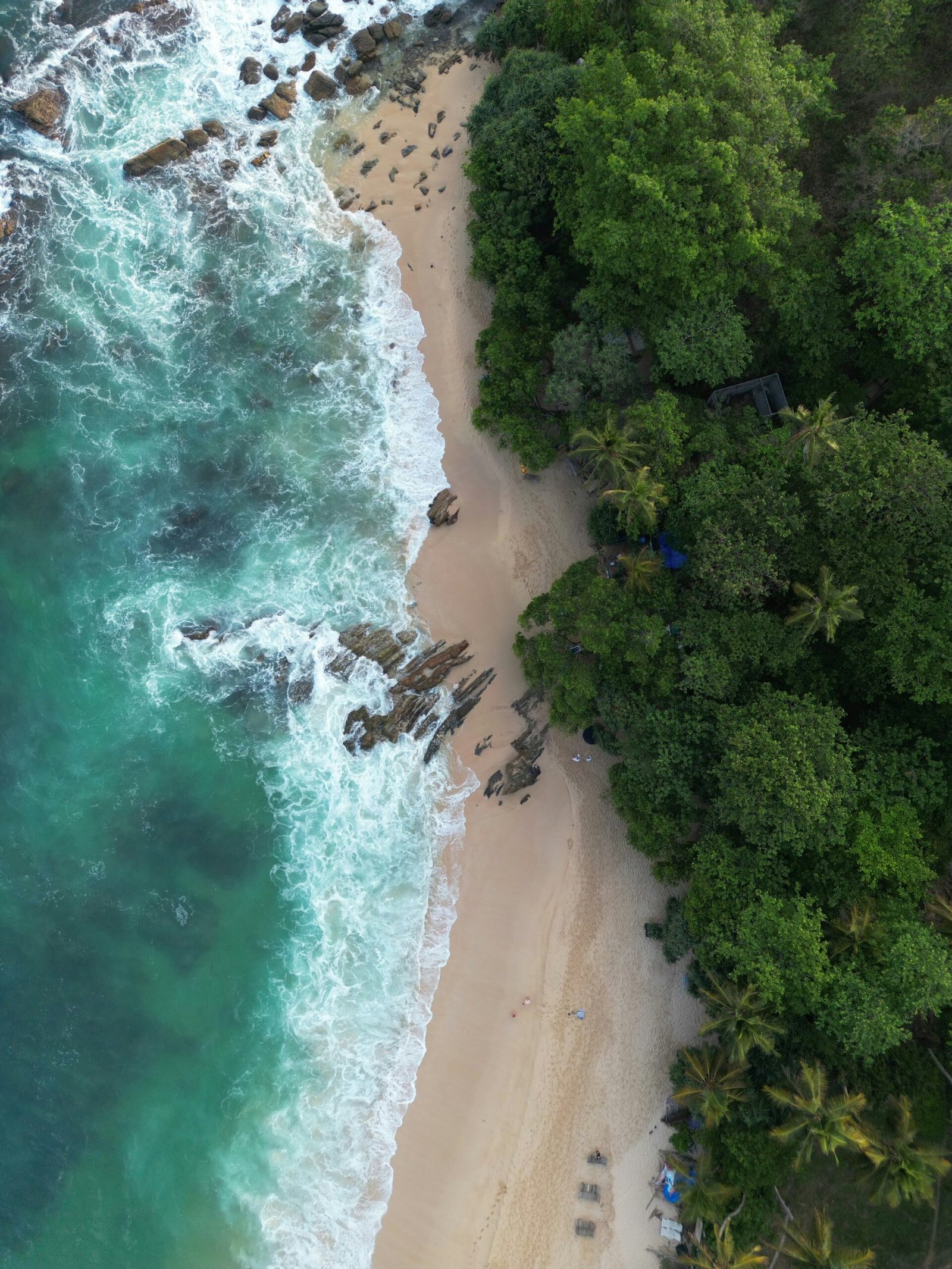 Silent Beach in Tangalle seen from above, reflecting the spacious and renewing feel of a Sri Lanka wellness retreat.